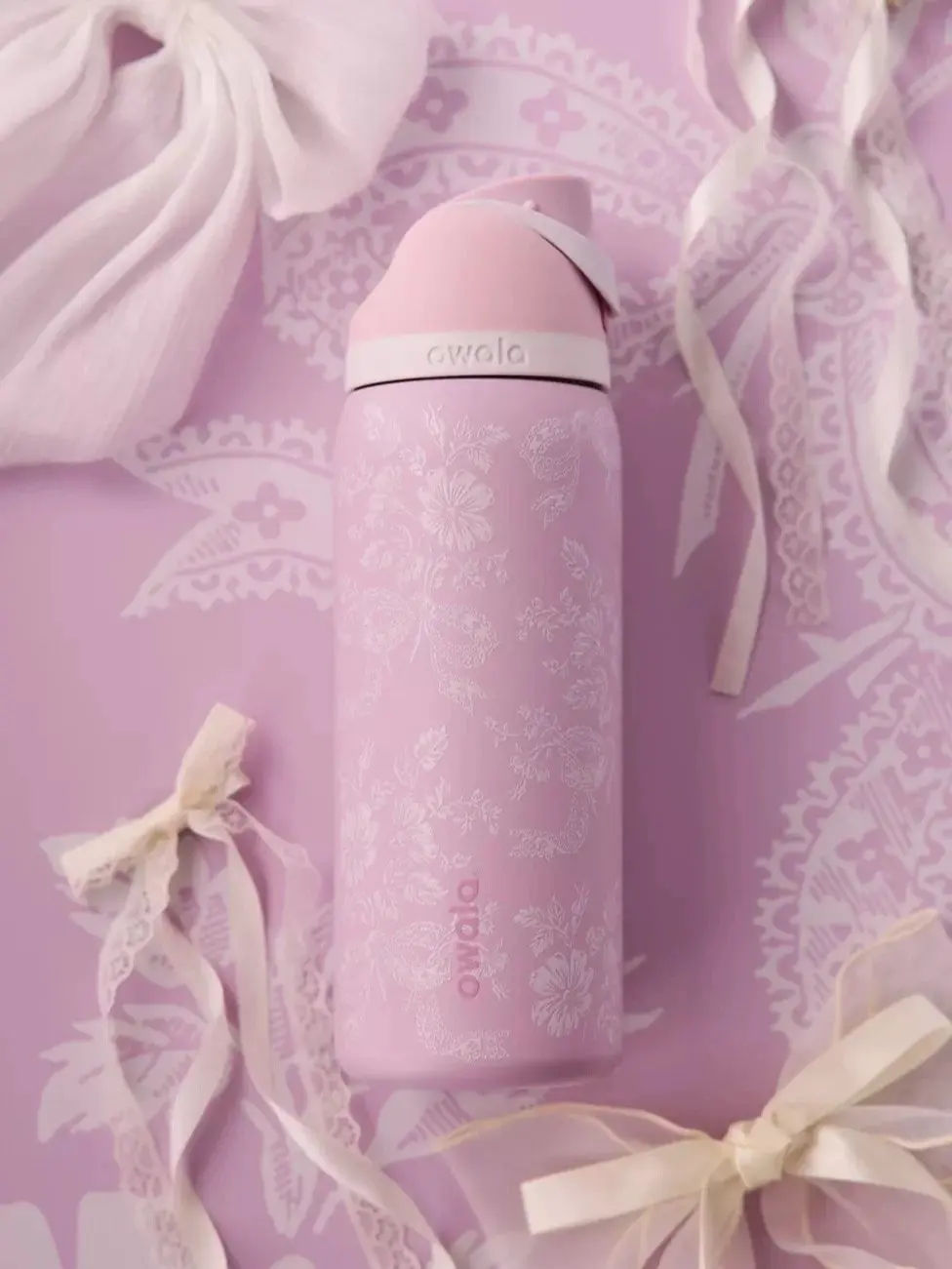 Inspired By] New Owala x Urban Outfitters - Ribbon Toile Freesip