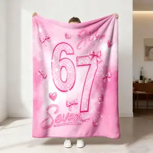 Love theme blanket, Heartwarming Blanket Gift, is skin-friendly, soft and machine-washable, suitable for office, home, travel, camping and all seasons, flannel fabric sofa bed blanket
