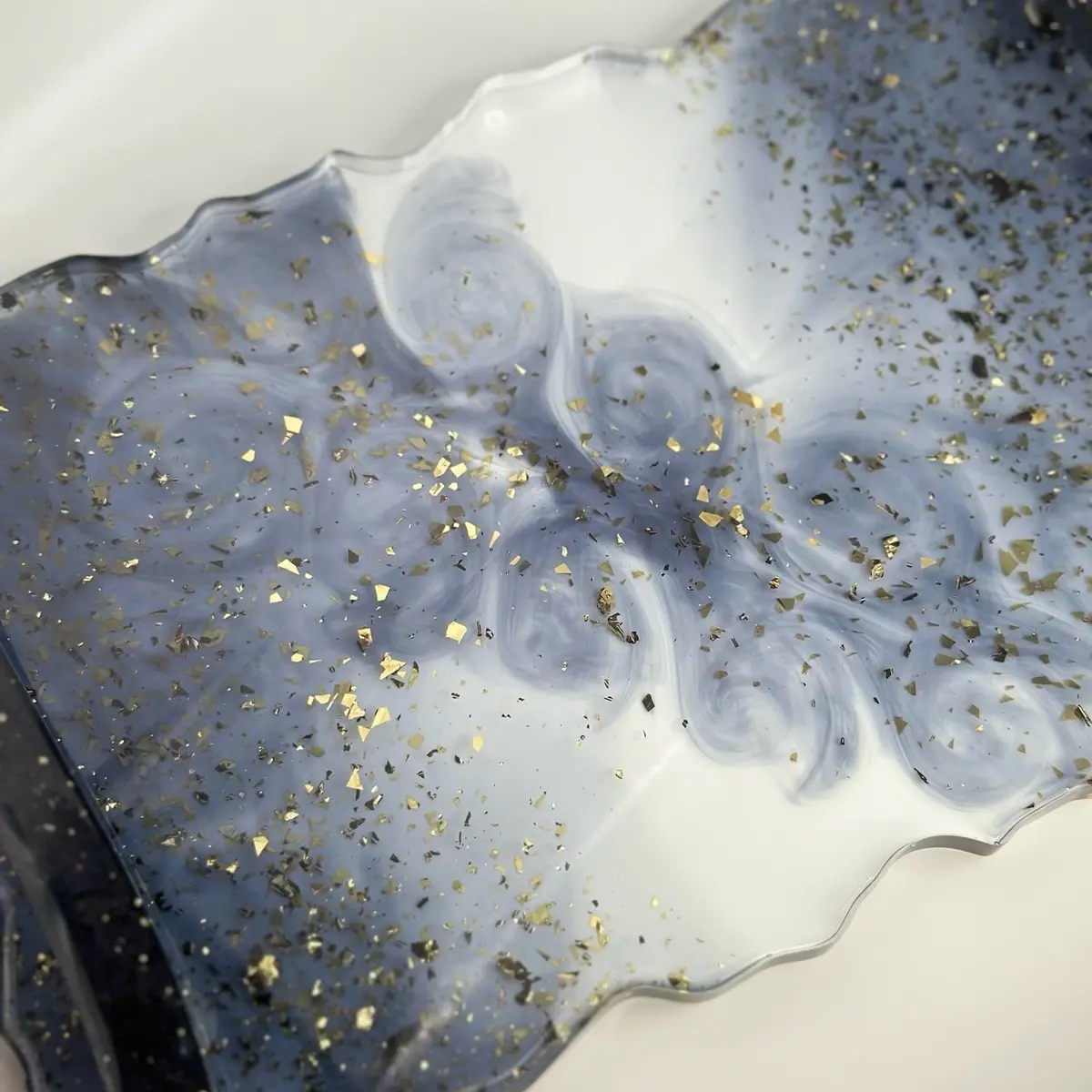 Blue w Good Flakes Resin Tray