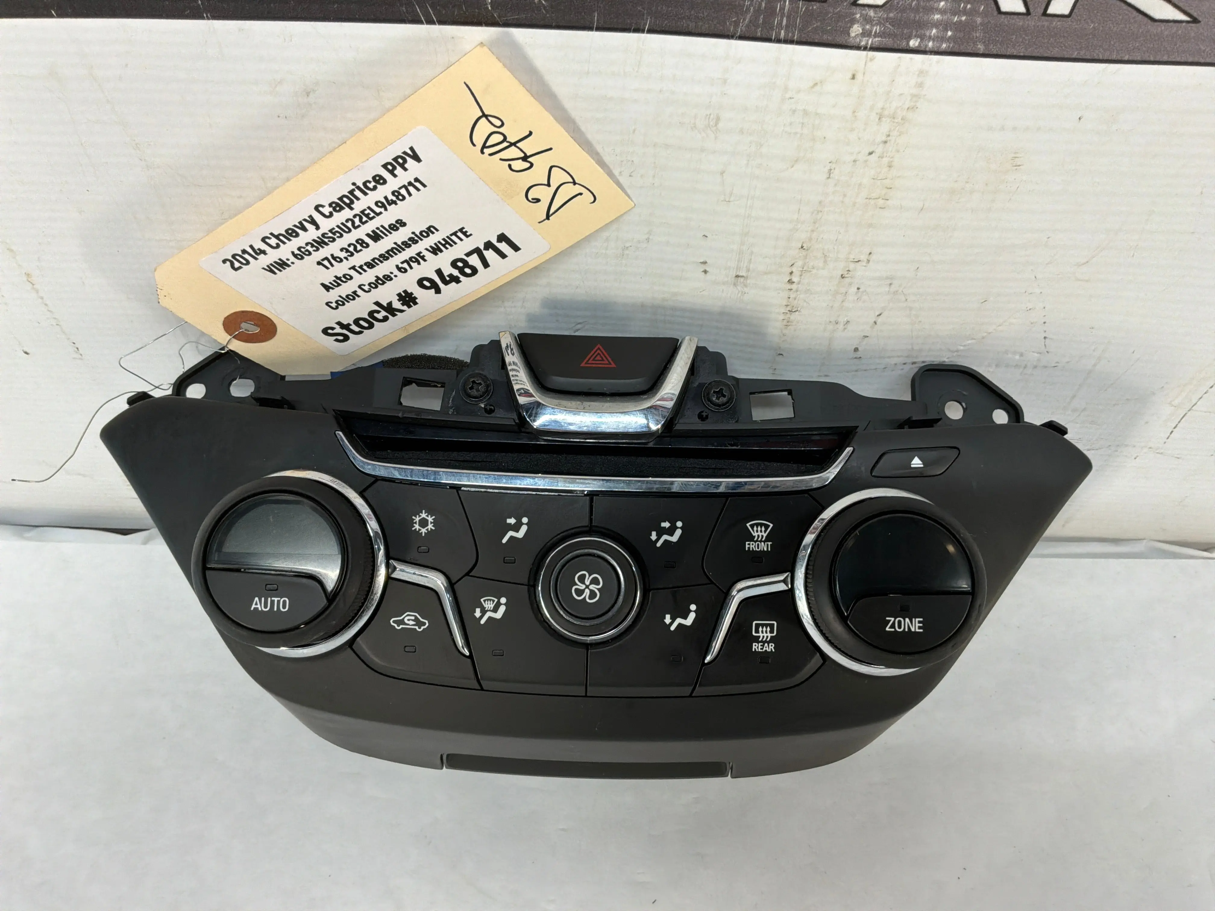 2014 Chevy Caprice PPV HVAC Heat & A/C Controls Unit Panel Buttons OEM