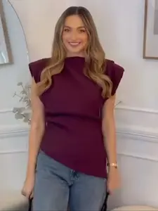 Fashion Off-Shoulder Top European Style Simple Ruffle Decoration New Arrival, Stylish Women's Blouse for Casual Wear