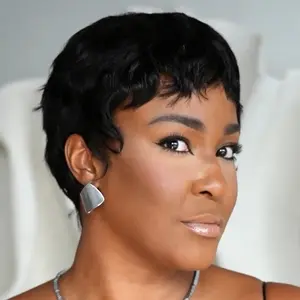 9047 Short Pixie Wigs, 4-inch black short hair design, suitable for daily wear, showing confidence and elegance.