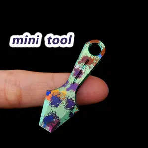 Ultra-Light Titanium Alloy Keychain, Super Mini Practical Multi-Functional Edc Tool, Unisex Keyring for Men & Women, Multi Purpose Keychain