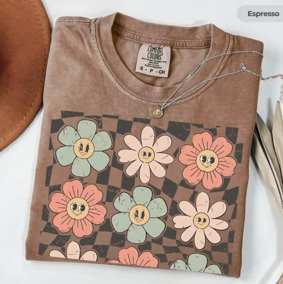 Comfort Colors Checkered Flower T-Shirt, Retro Flowers Shirt, Vintage 90s Graphic Tees, Boho Flower Gift, Boho Hippie, Trendy Gifts, Top Womenswear