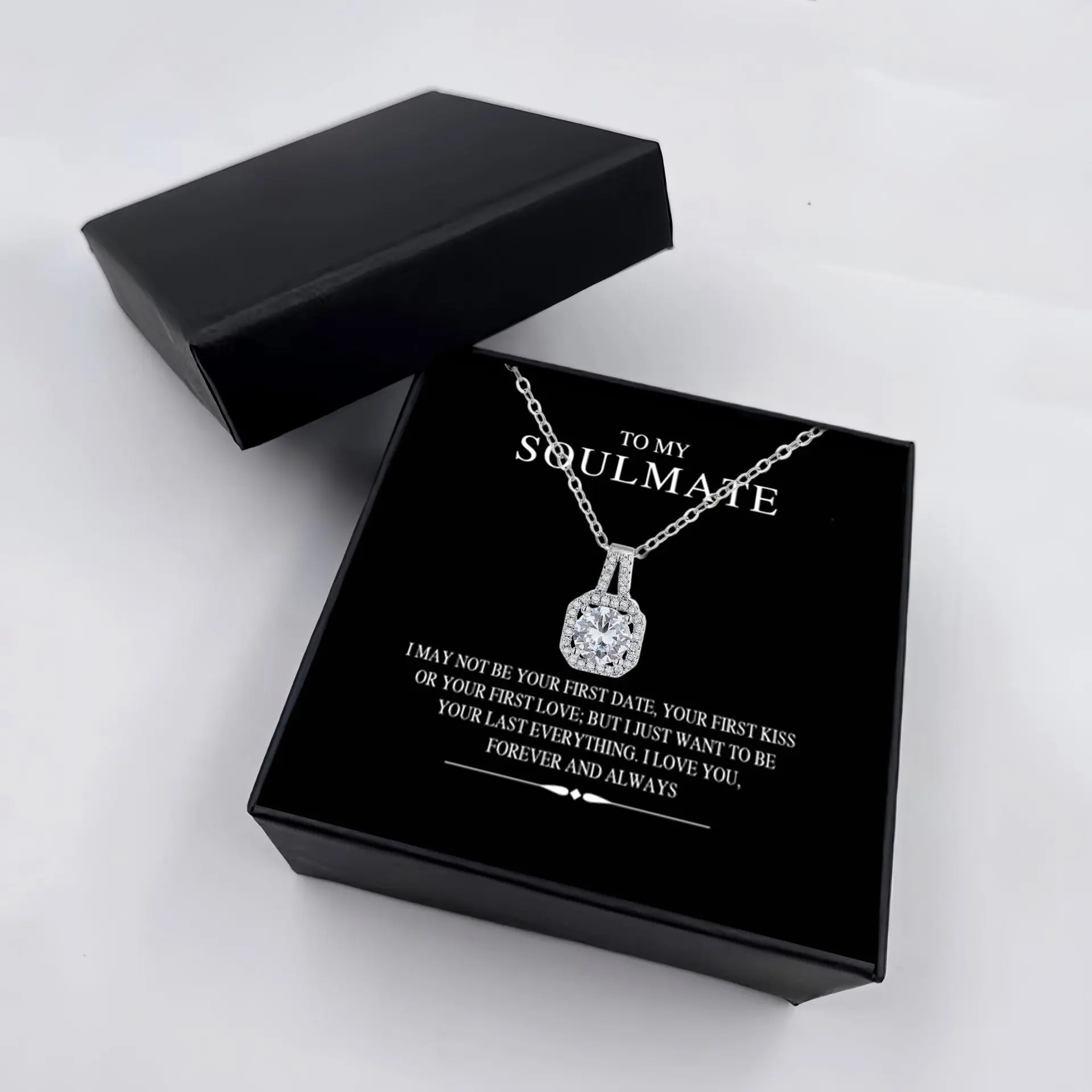 White gold necklace+black gift box with