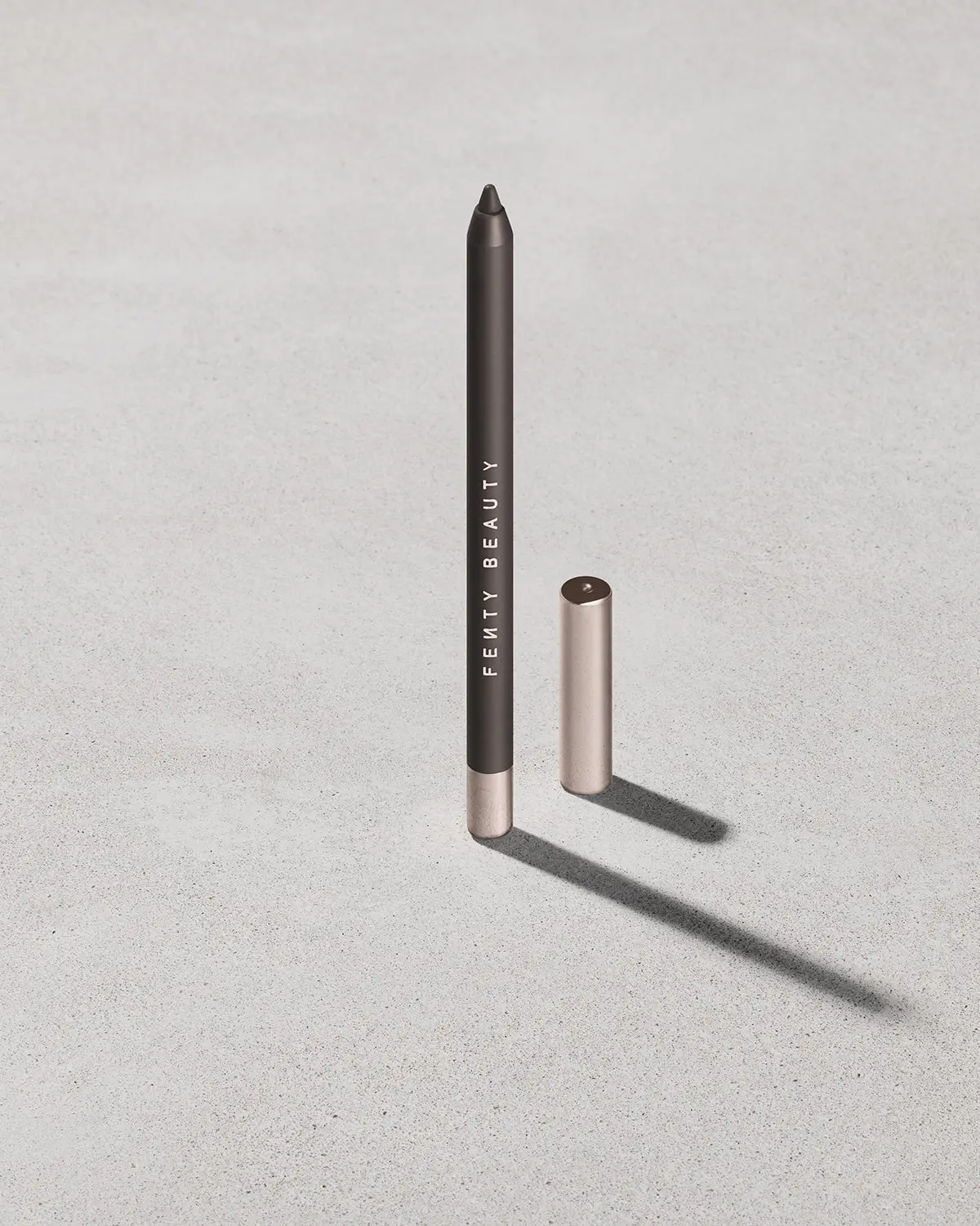 Fenty Beauty Trace'd Out Longwear Waterproof Pencil Lip Liner — Coal Blooded