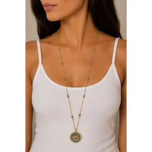 Logan 32" Bezel Chain With Pendan