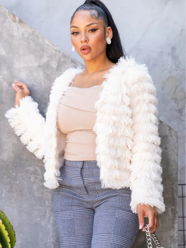 Faux Fur Shaggy Jacket With A Tiered Design - Modern & Fashionable Look for Stylish Outfits