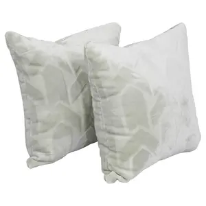 17-inch Jacquard Throw Pillows with Inserts (Set of 2)  9910-S2-ID-151