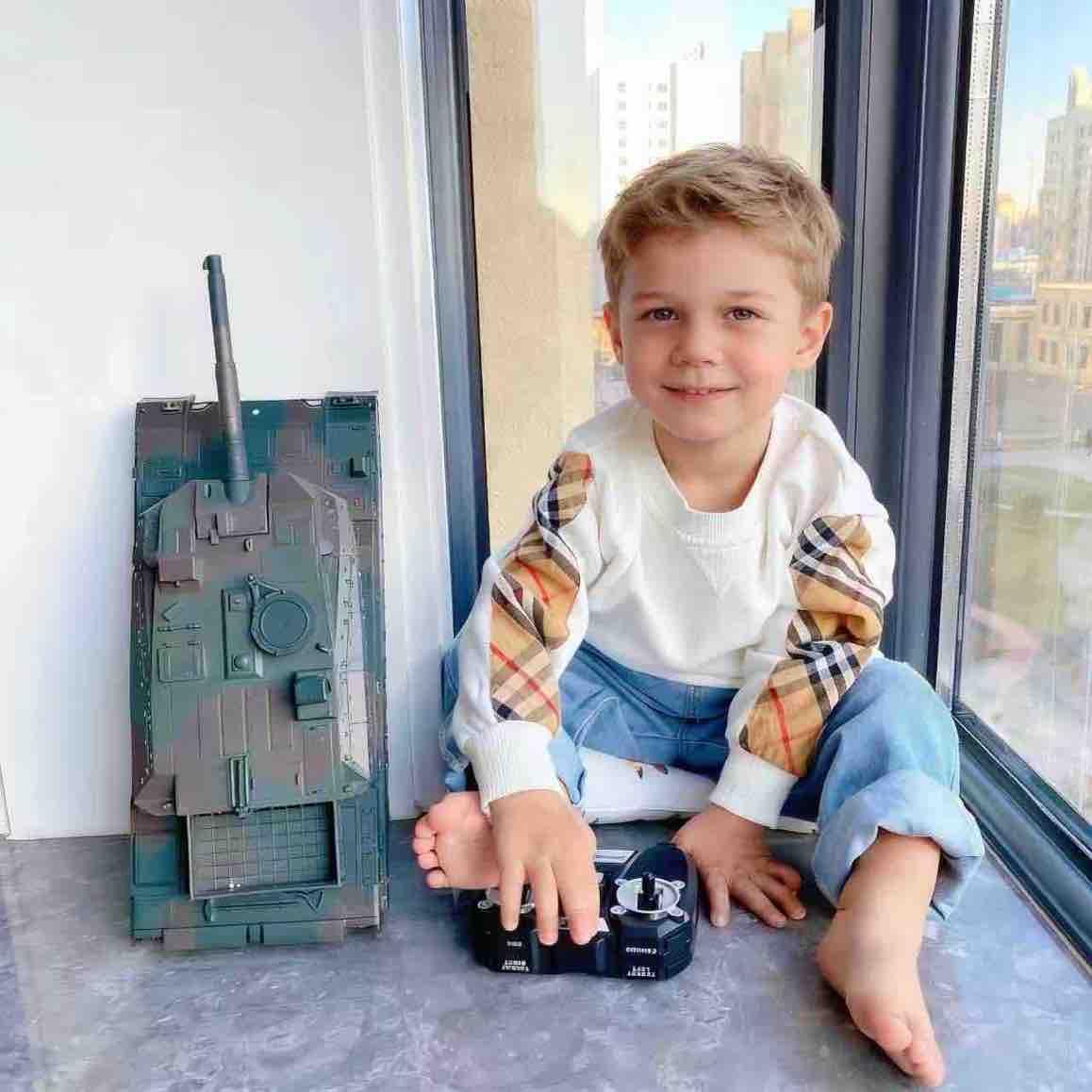 Item: 12-channel gameplay-Camouflage Green