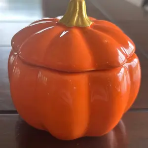 Pumpkin Candle 8oz. Wood Wick