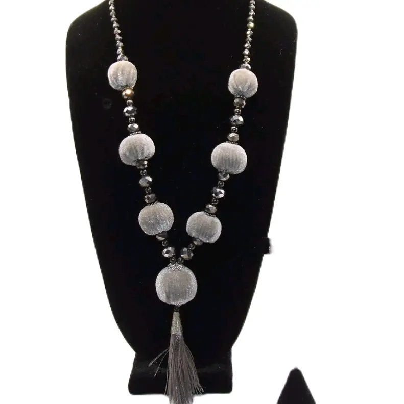 Women Crystal  Pearl Necklace. ( Grey )