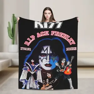 Warm Soft Blanket Travel Kiss American Rock Music Band Throw Blanket Ace Frehley Guitarist Flannel Bedspread For Sofa Bed Cover