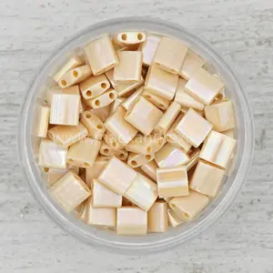 0488 Tila Beads - Flesh