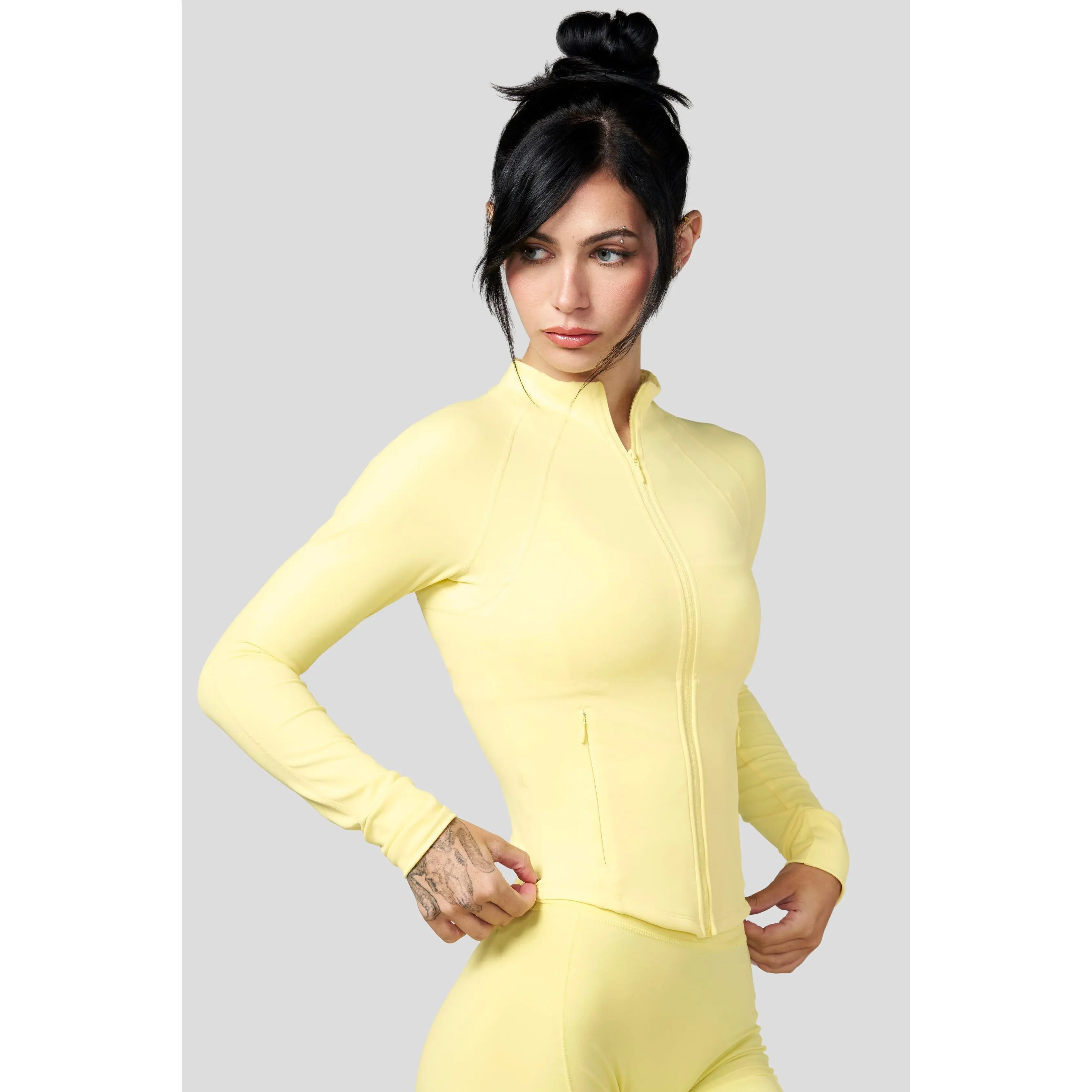 W552 - Elevate Jacket New Colors