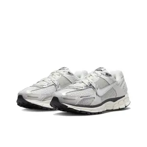 Nike Zoom Vomero 5 Photon Dust Metallic Silver (Women's) FD0884-025 New
