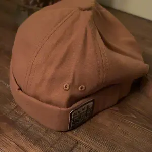 Unisex Beret Style Sailor Hat, Casual Slim-Fit Design, All-Season Wearable, Fashion & Utility Accessory for Men & Women
