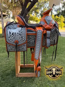 15.5" Montura para Caballo / Silla de Caballo / Saddle Horse