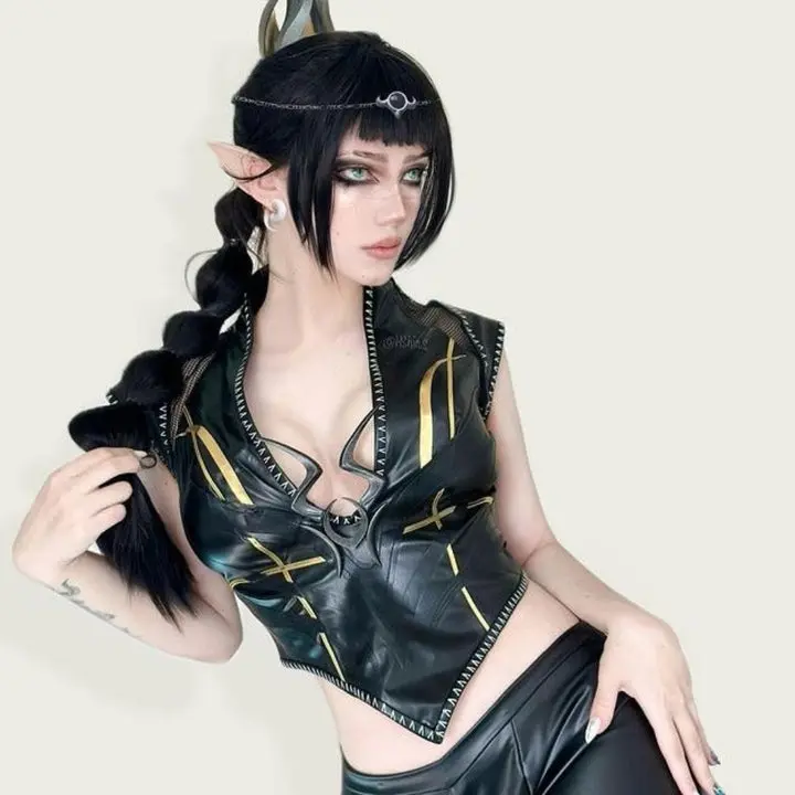 Shadowheart Cosplay Costume from Baldur's Gate 3, 3-Piece Artificial Leather Camp Outfit, Coordinated Halloween Costume Set, Accessories, Lady