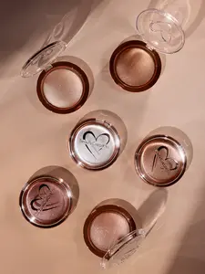 Flawless Stay Shimmer Veil