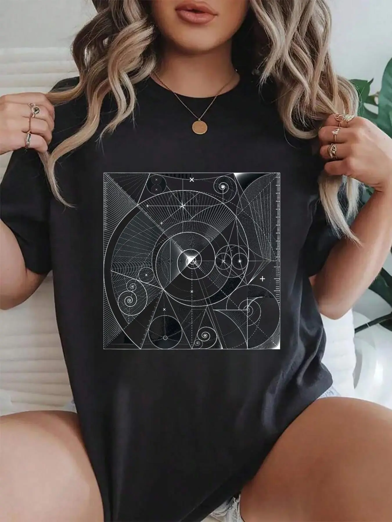 100% cotton Sacred Geometry T Shirt Fibonacci, White Golden Spiral T-Shirt Crew Neck short Sleeve T-Shirt, Casual Print Graphic Cotton Tees Women Tops