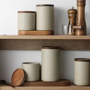 Japanese Retro High-End Ceramic Sealed Jar, Tea Canister, Coffee Bean Storage, Moisture-Proof Kitchen Organizer, Ideal for Home, Parties