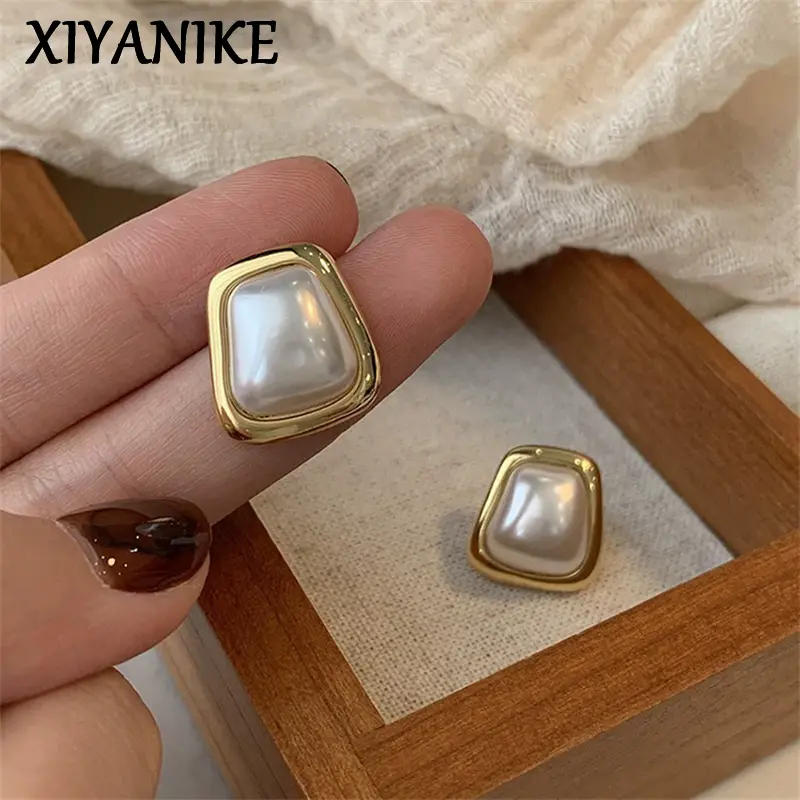French Geometric Pearl Stud Piercing Earrings For Women Lady Fashion New Jewelry Gift Party Wedding bijoux femme