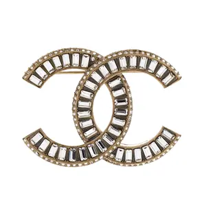 Pre-owned Chanel CC Brooch Metal with Crystals by Rebag