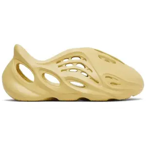 Yeezy Foam Runner Kids 'Sulfur'