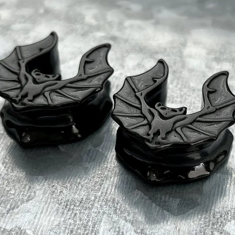 PAIR of Unique Black Bat Saddle Gothic Ear Spreader Surgical Steel Tunnels/Plugs - Gauges 0g (8mm) through 1" (25mm)