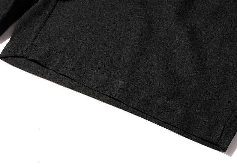 Men’s casual shorts feature zippered pockets and a smooth fabric texture. They offer a loose, versatile, trendy design with an elastic waistband. Suitable for all seasons and outdoor sports/fitness activities, they also work well for friends’ gatherings a