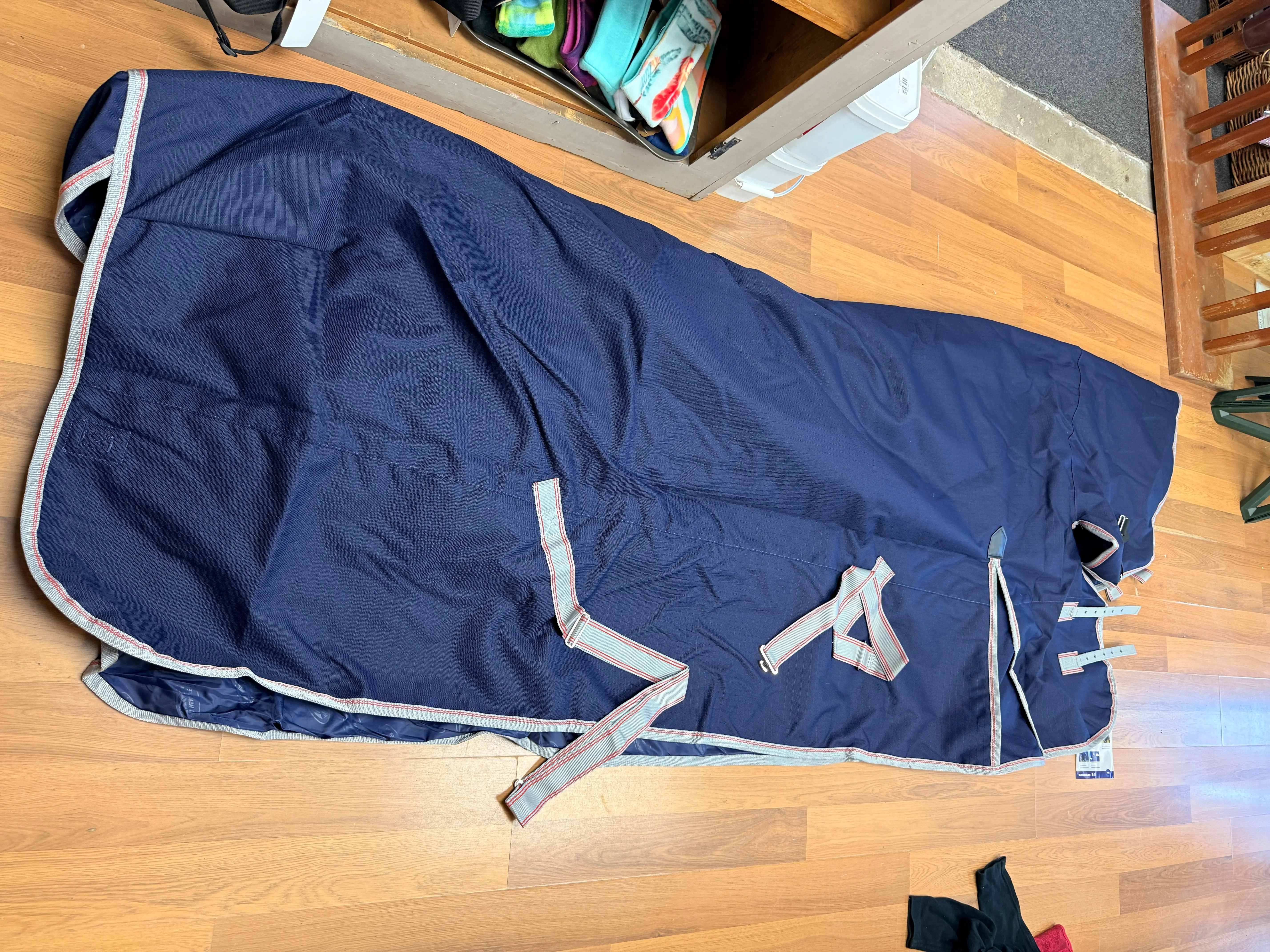 87" 220g Weight Weatherbetta Blue Turnout blanket