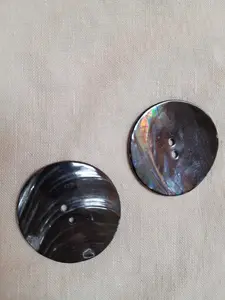 38mm mother of pearl brown 2 hole button