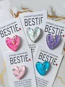 5pcs Colorful Gradient Love Pocket Hug Cards With Heartfelt Hug Cards, Gorgeous Heart Shaped Resin Decorations, Pocket Hugs For My Best Friend, Heartfelt Gift For Girlfriend, Christmas Decoration, Loving Hug, Valentine's Day Gift