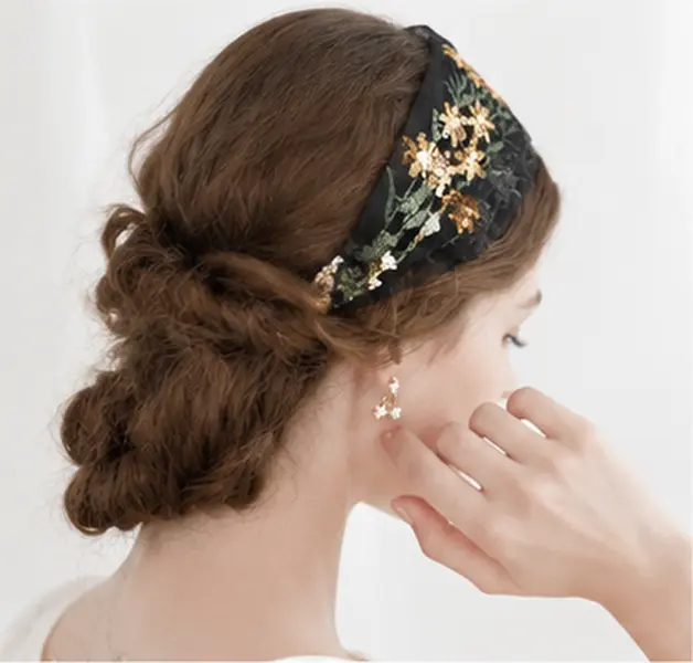 Breathable lace floral headpiece