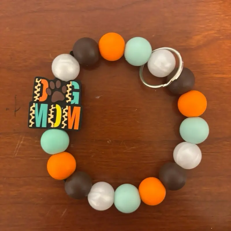 Dog mom keychain