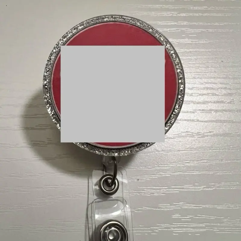 Arrow name badge