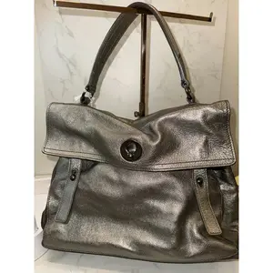 Pre-owned Leather Shoulder Bags Silver Satchel Bag – Top Handle Structured Handbag