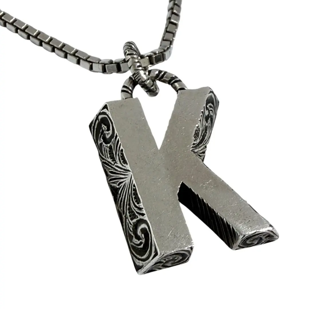 Pre-owned GUCCI Sterling Silver 925 (Ag925) Small Leather Goods Alphabet Silver Necklace