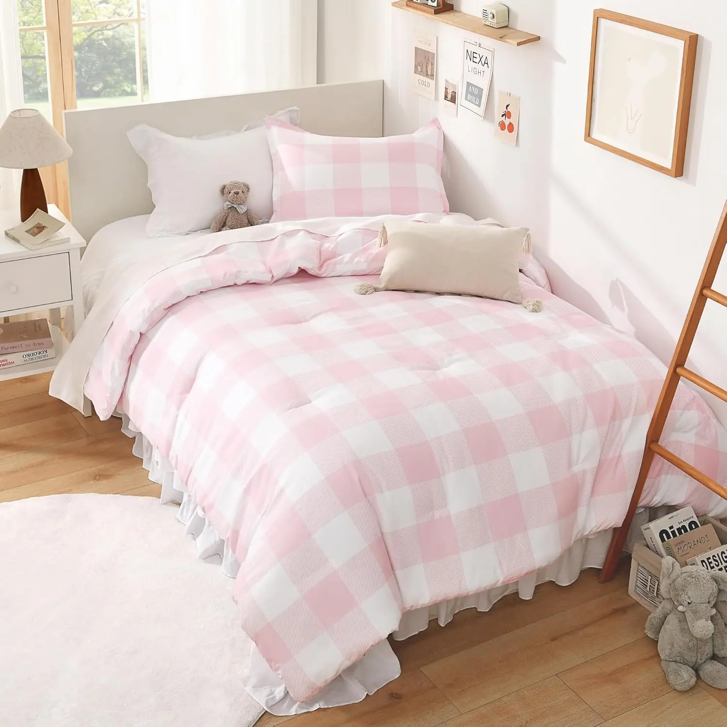 04   Checkered   Pink White