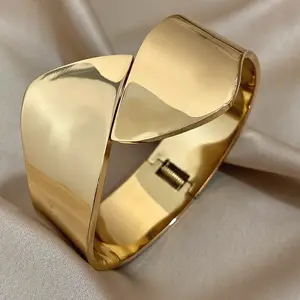 B66- 18K Gold Plated Stainless Steel Chunky Cuff Bangles Bracelet!