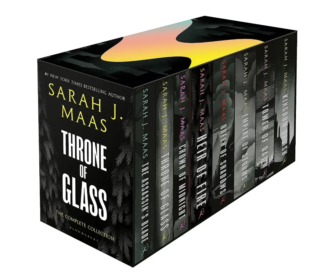 Sarah J. Maas Throne of Glass 8-Book Box Set in Paperback Edition - Epic Fantasy Series Collection