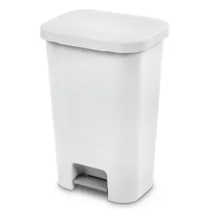 11.9 Gallon StepOn Trash Can, Plastic, Kitchen