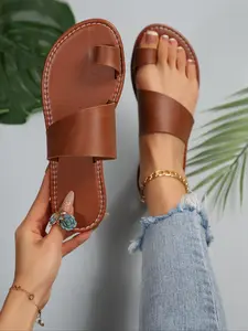 Women's Fashionable Plain Color Toe Thong Slippers, Casual Flip Flops, Casual Comfortable Flat Sandals Slippers for Women for Beach, Non-slip Slides for Indoor & Outdoor Wear, PU Leather Sandals, Trending Sandals
