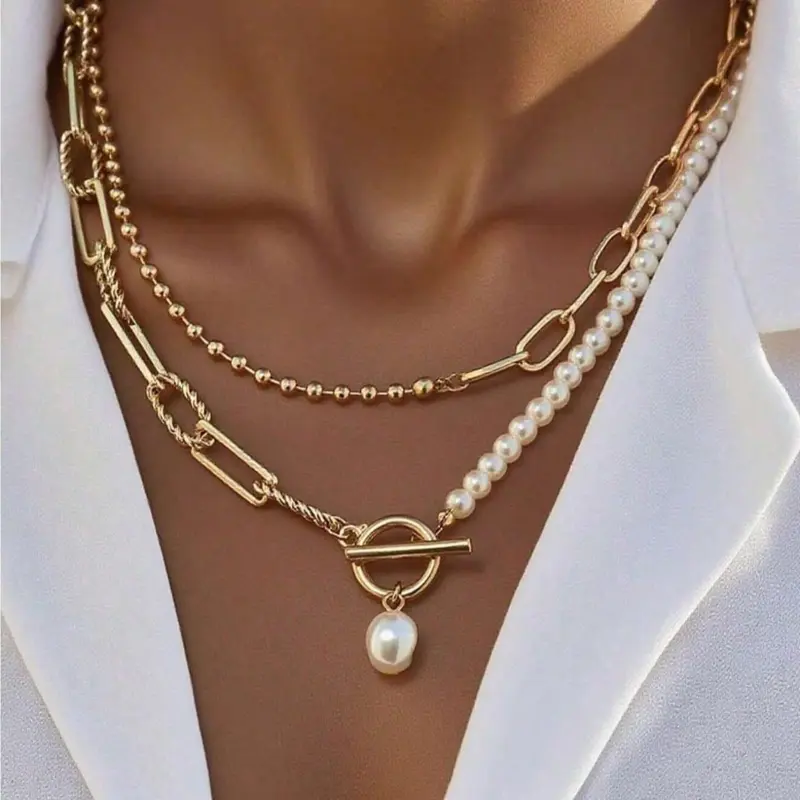 Fashionable Long Pearl Chain Necklace, Pearl Embellished Vintage Style Personalized Pearl Clasp, Elegant Jewelry for Women, Perfect Gift Idea, Fashionable Chain Decorated