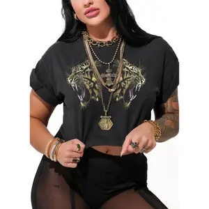 CROPPED TIGER BOOBS GRAPHIC TEE