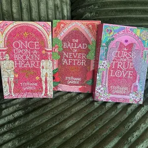 Once upon A Broken Heart Bedazzled Book Set