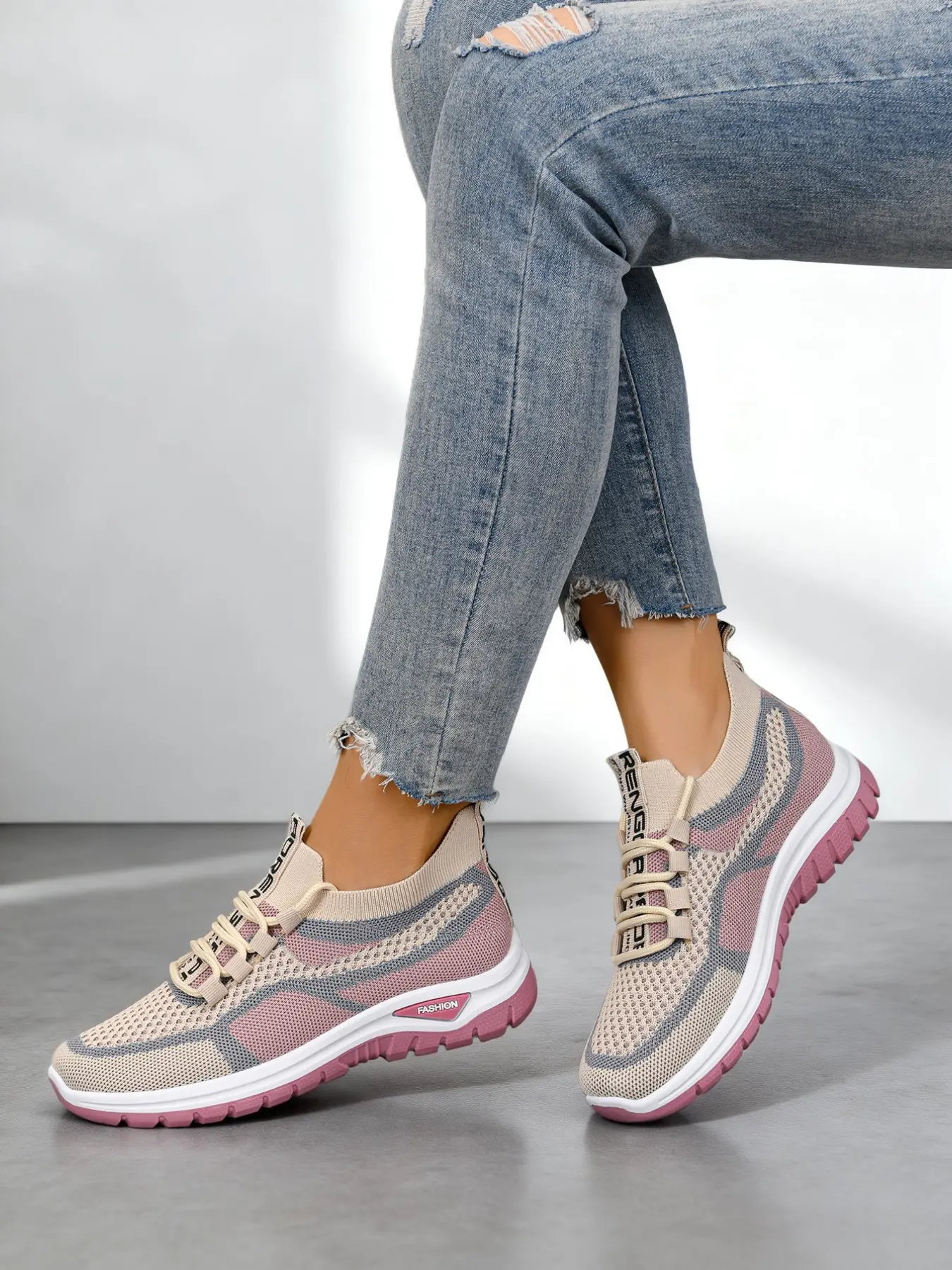 Women's Patchwork Knit Lace-Up Sneakers, Lace Detail Sneakers, Lightweight Casual Shoes for Daily Commute, Comfortable Walking Footwear for All Seasons, Mesh Breathable Sneakers