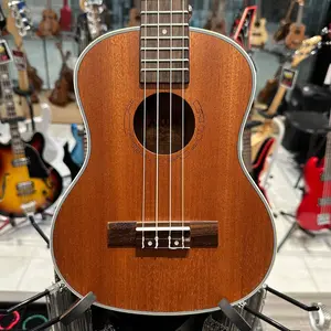 AKUA Rain: 26" Concert Ukulele - Sapele