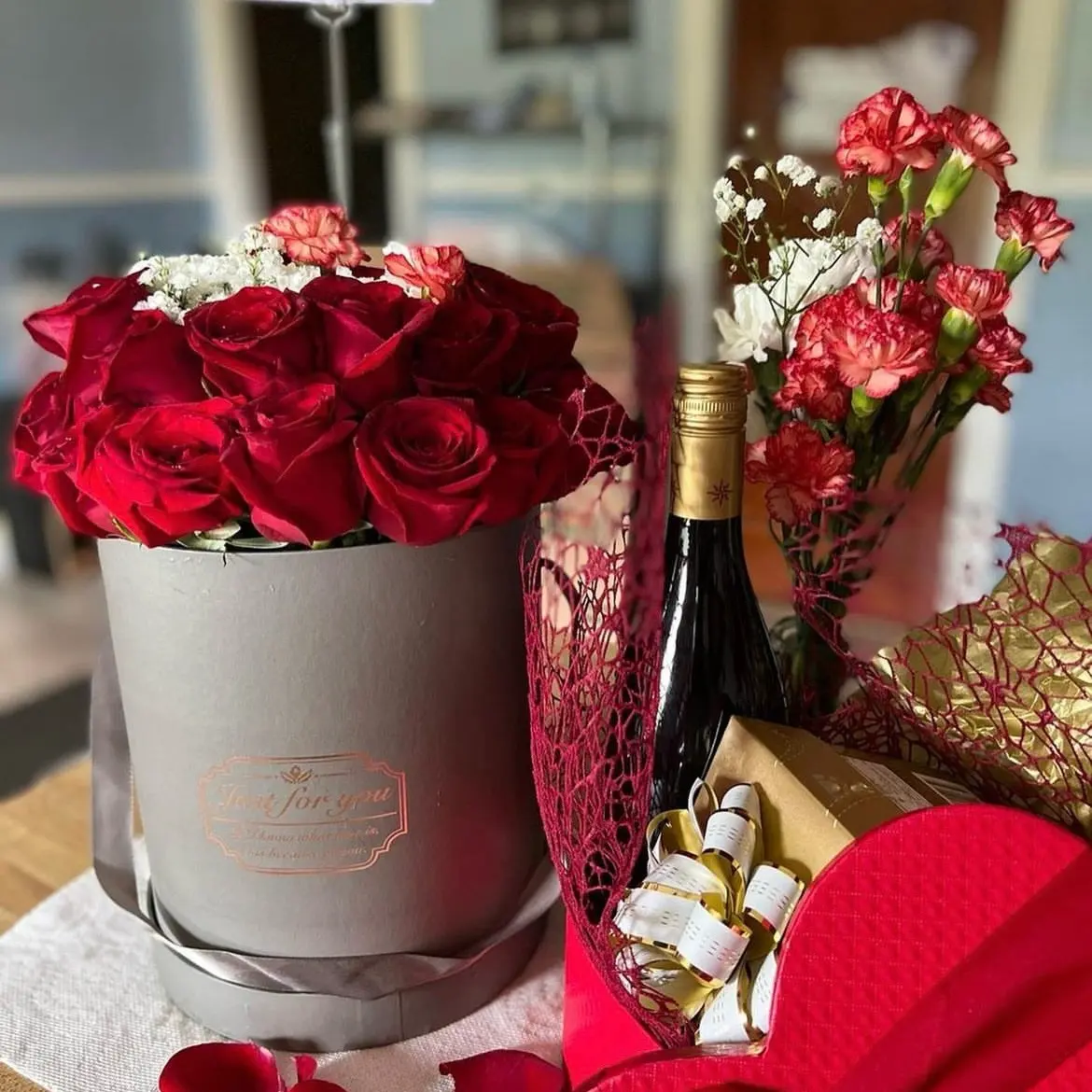 A love flower box